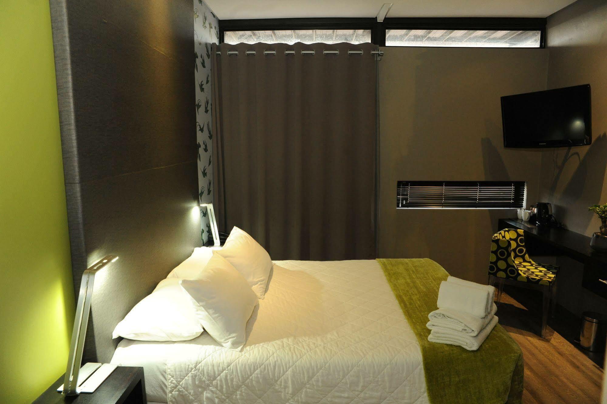 Aha Kathu Hotel Exterior photo
